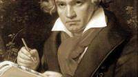贝多芬20多岁的时候听力不好，怎么通过戴助听器创作出音乐？
